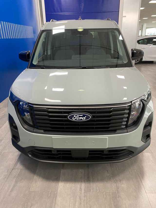 Ford Tourneo Courier 2025