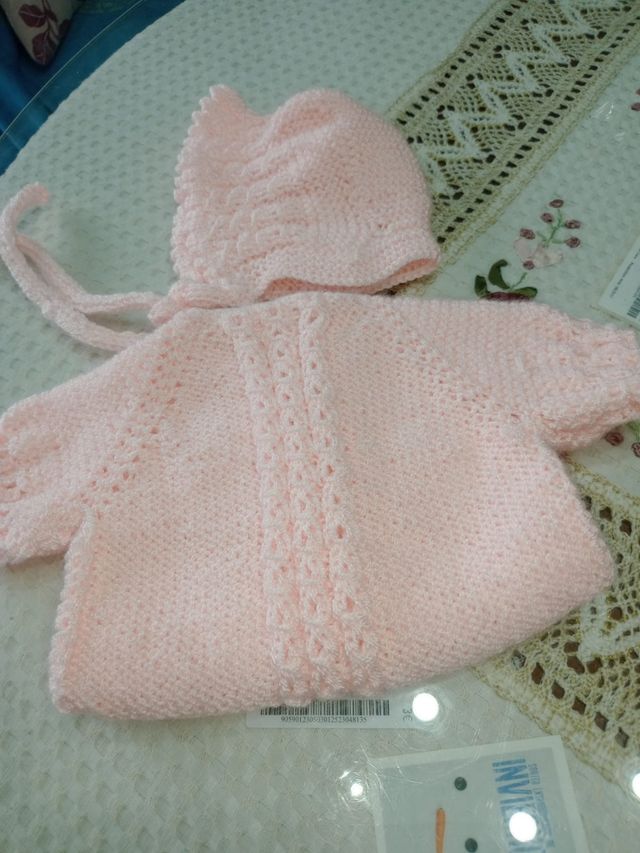 Toca bebe y ropita echa a mano