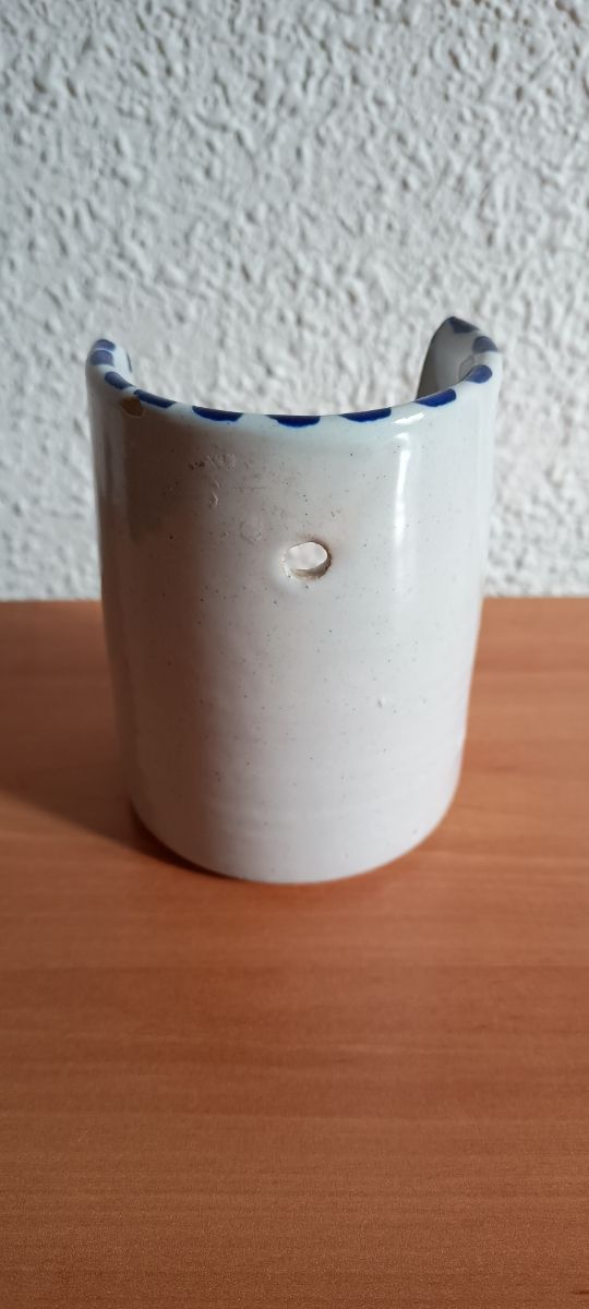 Palmatoria de cerámica antigua