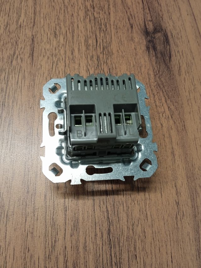 REGULADOR LUZ LEXMAN LUZIA