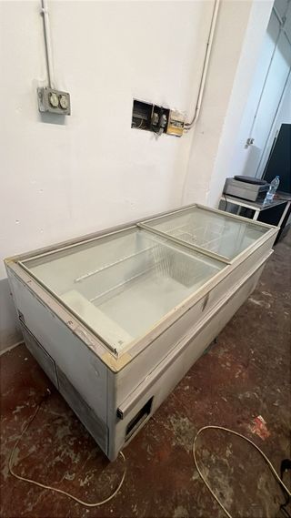 631213000 Congelador industrial