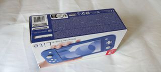 Switch Lite azul. Vendo/cambio por New 3DS o 2DS