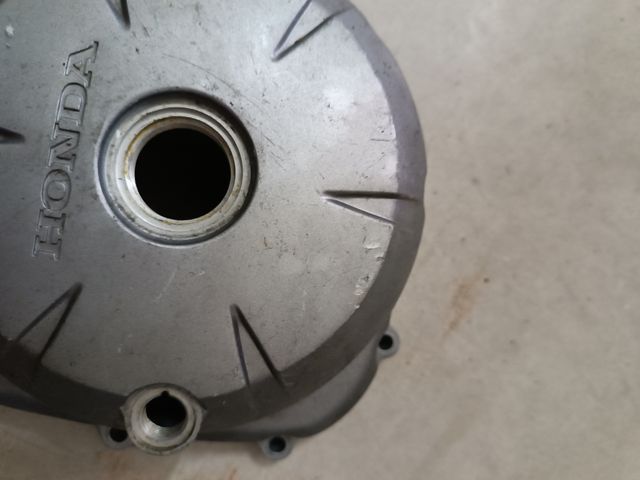 Honda NC 750X tampa de motor