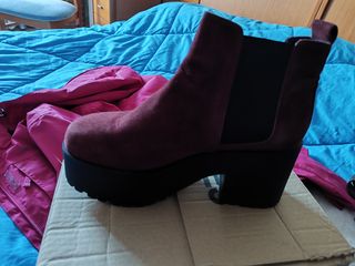 Botines tacón Stradivarius