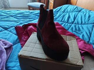 Botines tacón Stradivarius