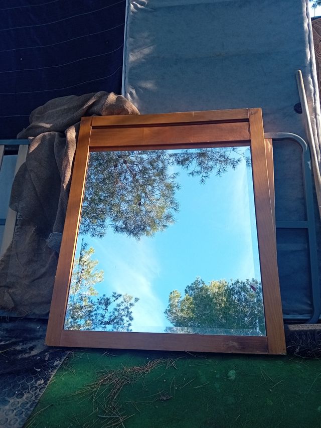 Espejo antiguo de bitro