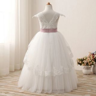 Vestido de comunión con cancan y bolsa para colgar