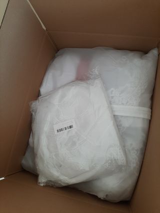 Vestido de comunión con cancan y bolsa para colgar