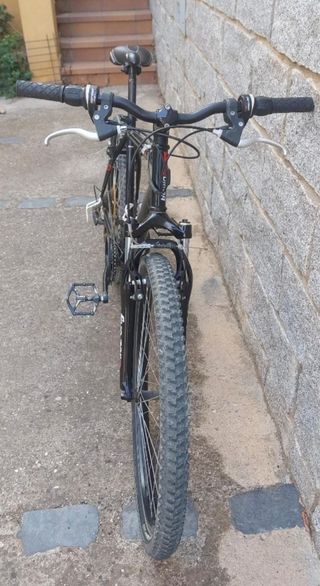 Rockrider FiveZero MTB 26. C/ soporte trasero 30€+