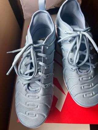 Zapatillas vapor max plus azul clarito