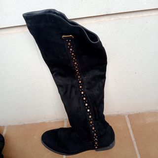 Botas altas negras 