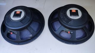 2 JBL 2225H a estrenar