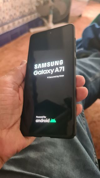 Samsung a71  128gb   caja  cargador no origin