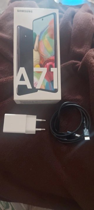 Samsung a71  128gb   caja  cargador no origin