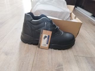 Zapatos de seguridad con proteccion Portwest FW10