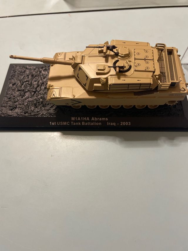 Modellino carro armato