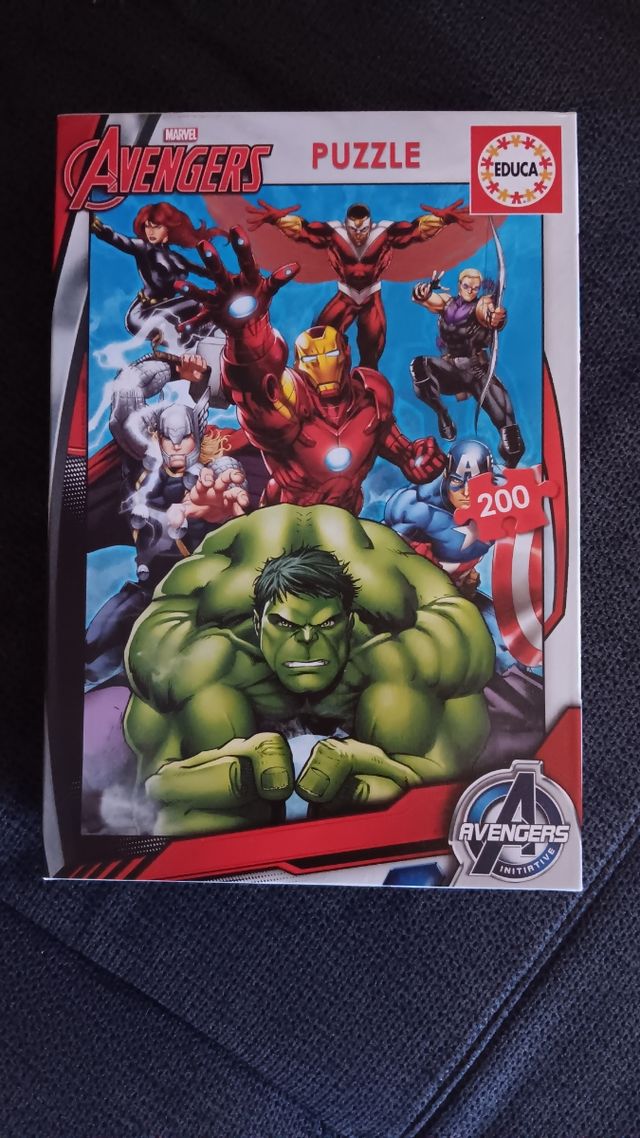 Puzzle Advengers Marvel 200 piezas