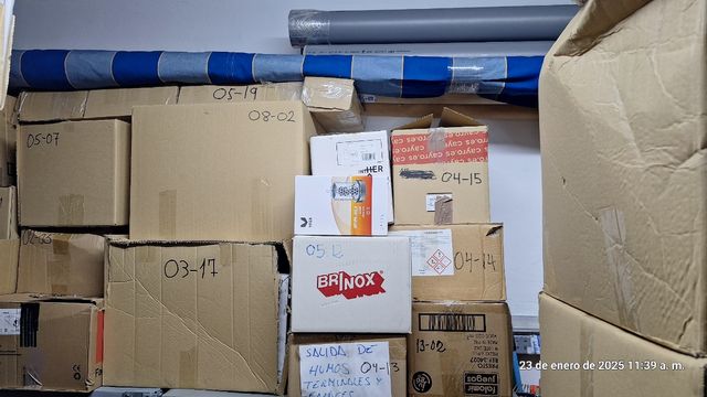 LOTES DE ARTÍCULOS DE FERRETERIA