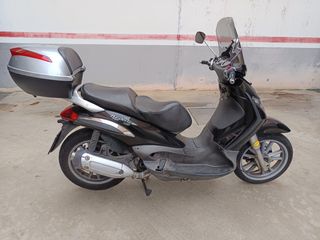 MOTO Piaggio Veberly