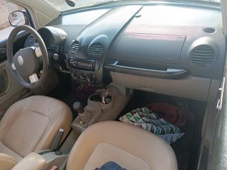 Volkswagen Beetle 2003