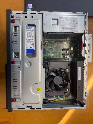 PC Lenovo M710s