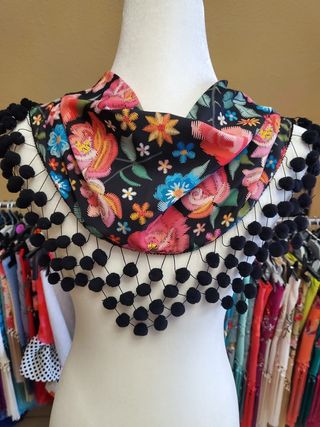 Mantoncillo flamenca niña