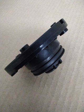 Boquilla tapón depósito Piaggio Nrg