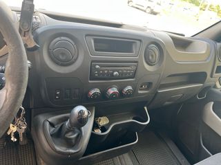 Renault Master 2012