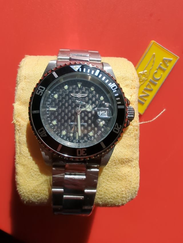 Invicta Fibra Carbono 40mm