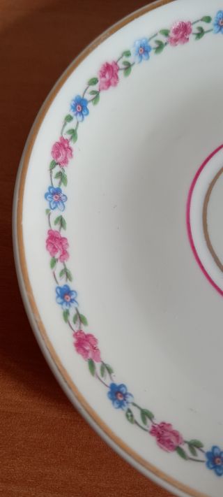 Taza con plato Jager antigua