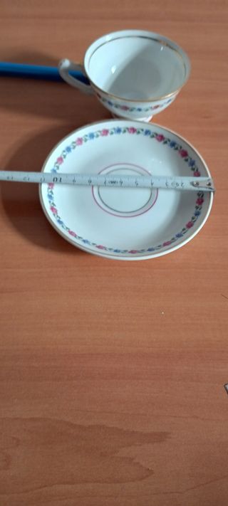 Taza con plato Jager antigua