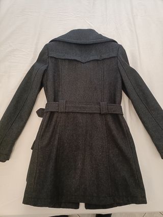 Cappotto donna ZARA. Taglia M (42). Grigio fumo