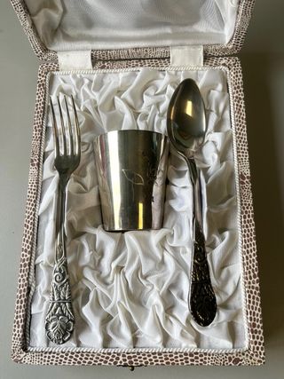 Set de cubiertos antiguos