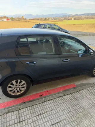 Volkswagen Golf VI 2011