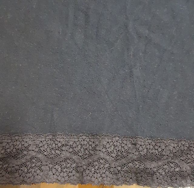 Coppia di canottiere nere