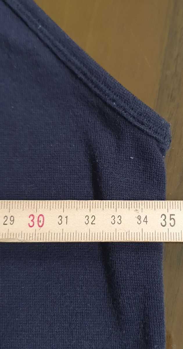 Coppia di canottiere nere