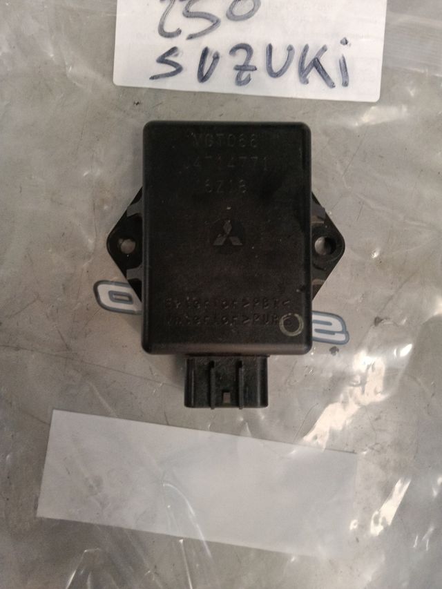 Centralita Suzuki marauder 250