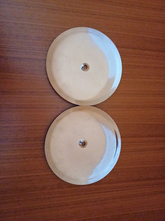 DUAS GUARNIÇÕES DE SIFÃO DE CHÃO DE CASA DE BANHO