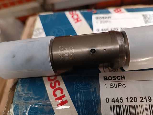 DUE INIETTORI PER MOTORE MAN TGA E TGX