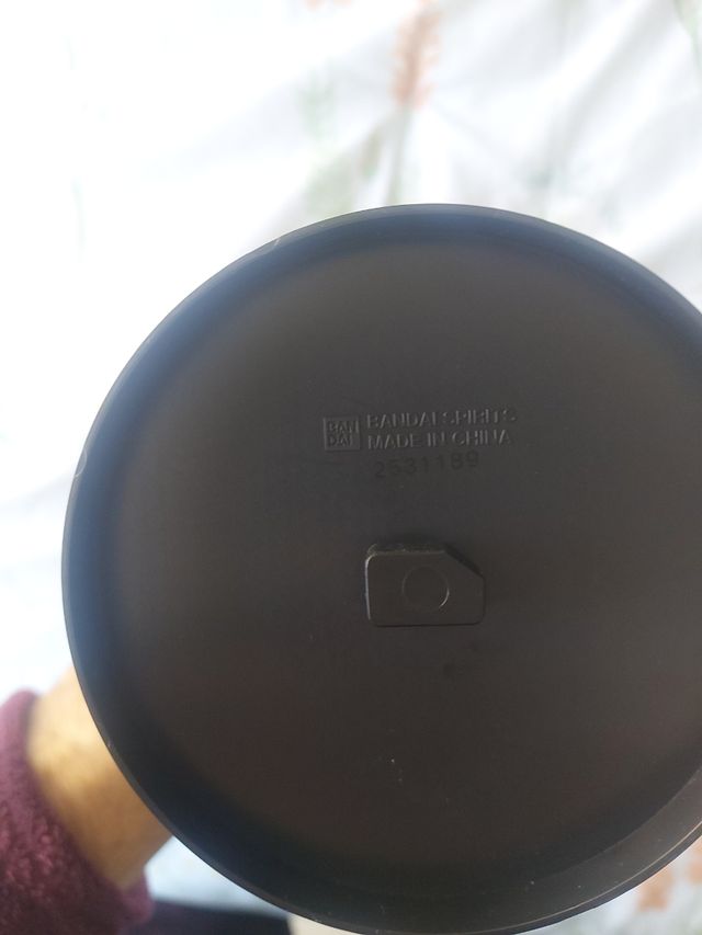 FREZZER BANDAI COMO NUEVA