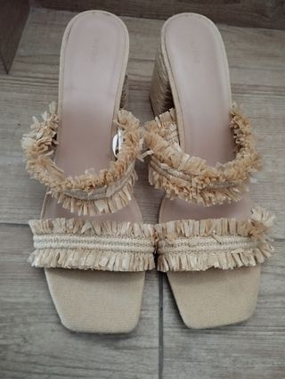 Zapatos con tacón N 40