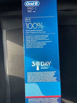 Spazzolino elettrico Oral B pro 1 sensitive