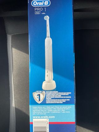 Spazzolino elettrico Oral B pro 1 sensitive