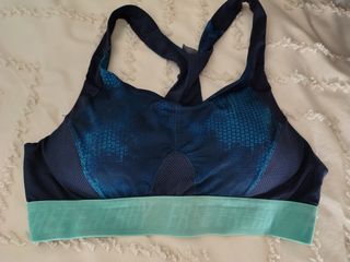 Tops deportivos 