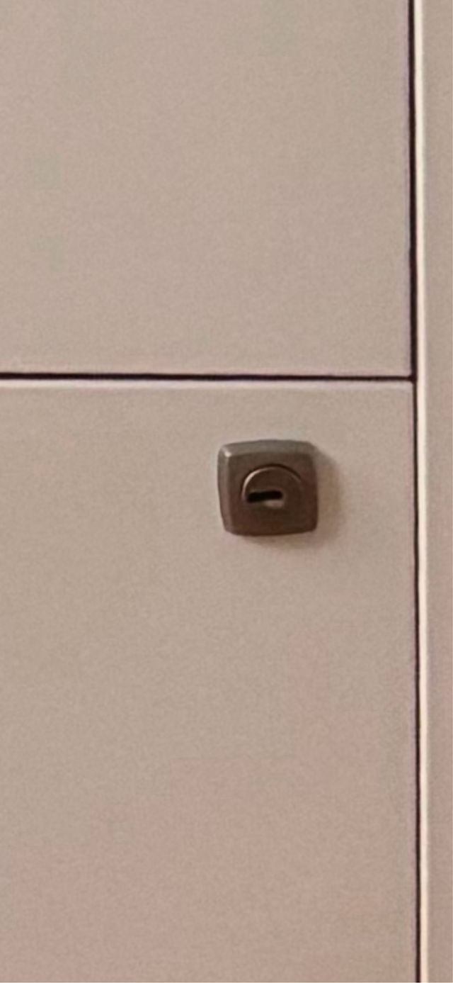 Escritorio y archivador 