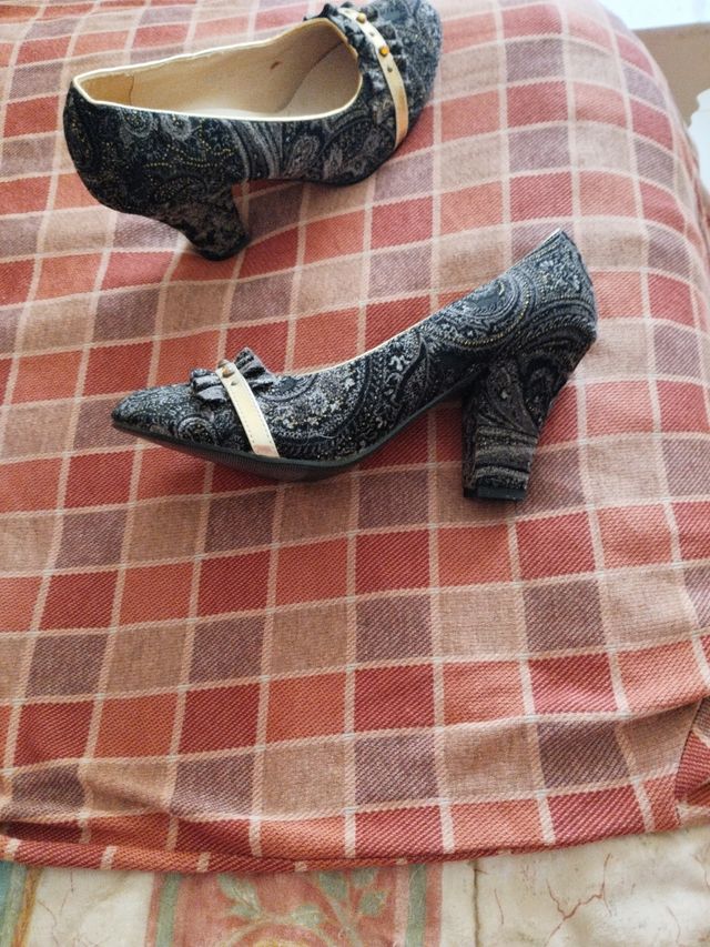 carro de bebe y cuco