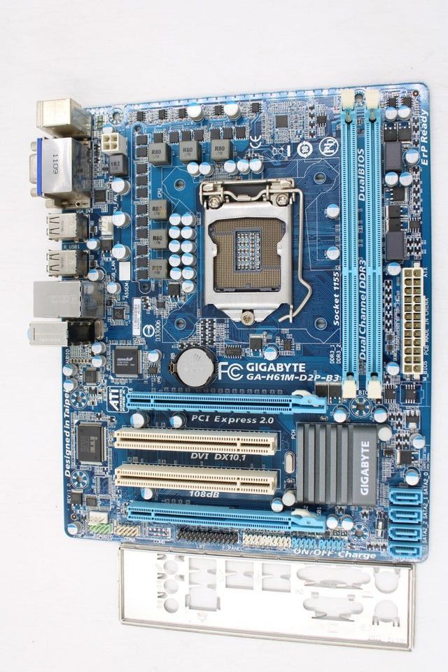 Placa base Gigabyte GA-H61M-D2P-B3+i5 2400