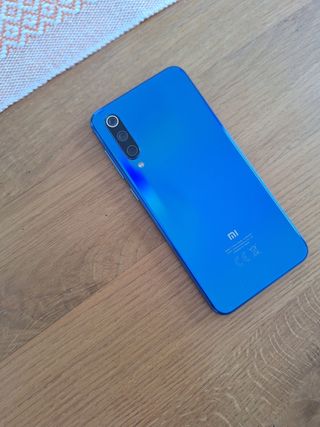 Xiaomi Mi 9 SE azul oceano