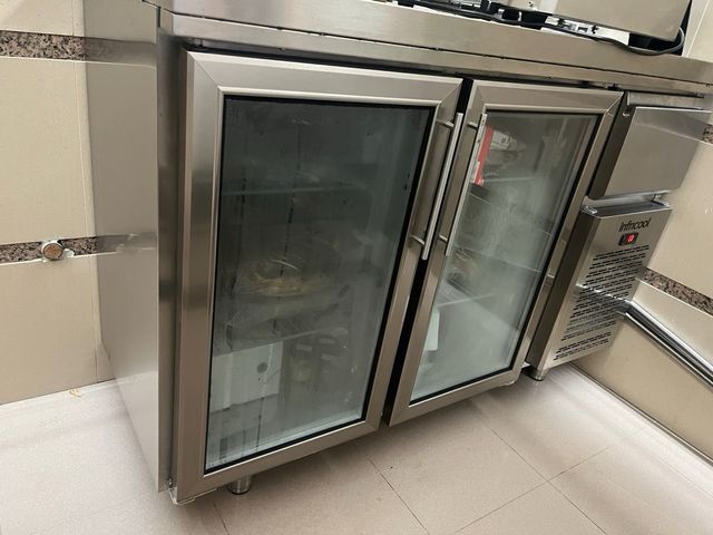 Vitrina frio dos puertas