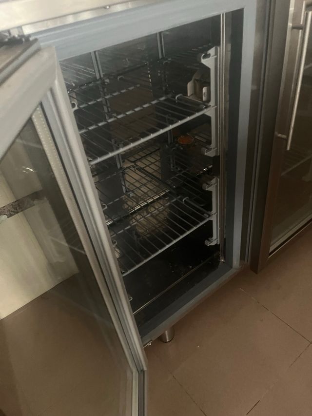 Vitrina frio dos puertas